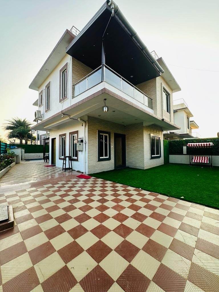 Wastrova by Joy Suites (4 BHK Villa for 12 Guests) ( For Booking call on - 8956914095 )