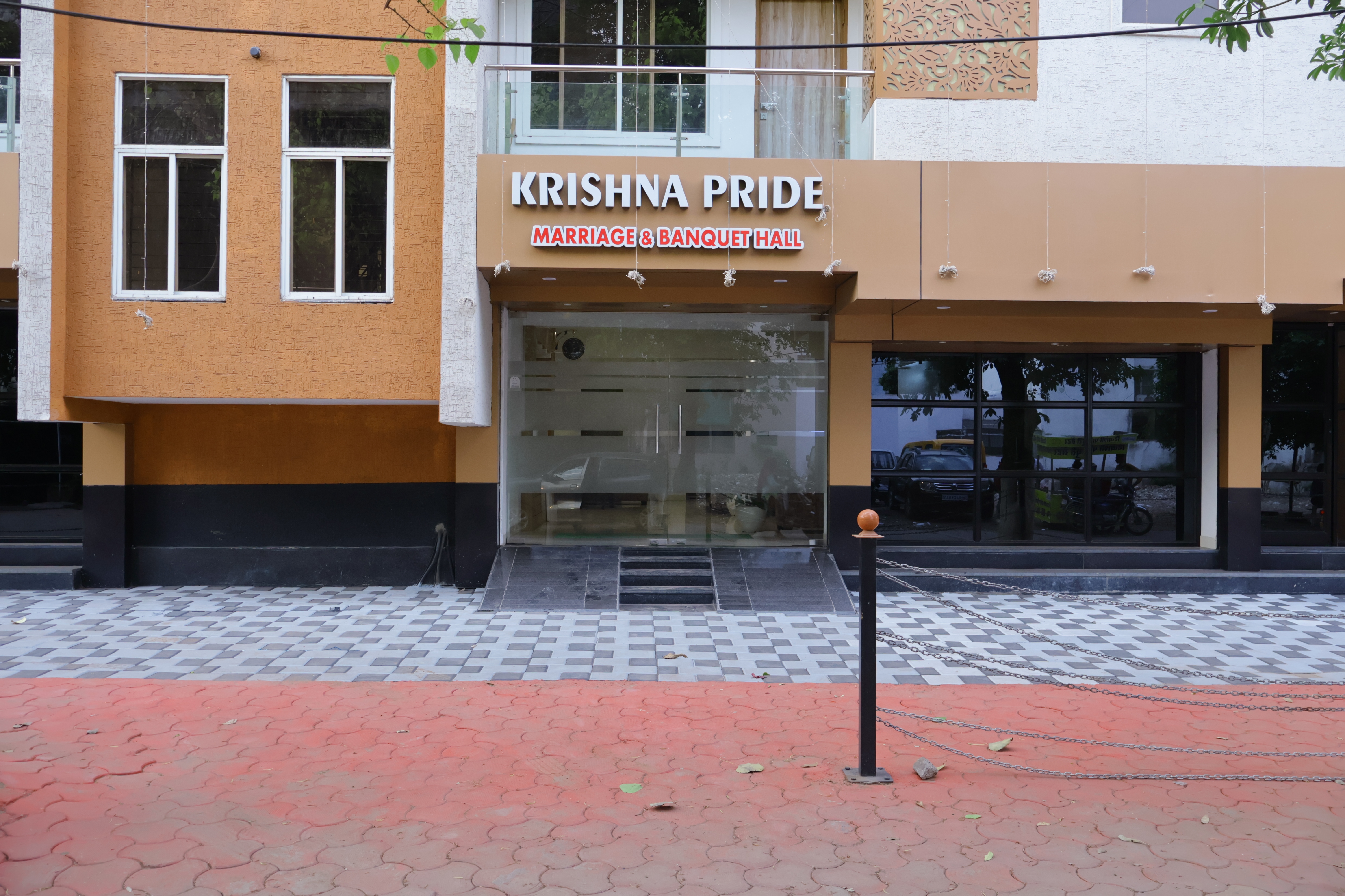 Hotel Krishna Pride , Bhopal