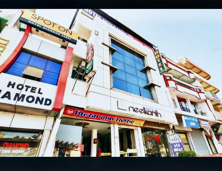  Hotel Neelkanth Bhopal